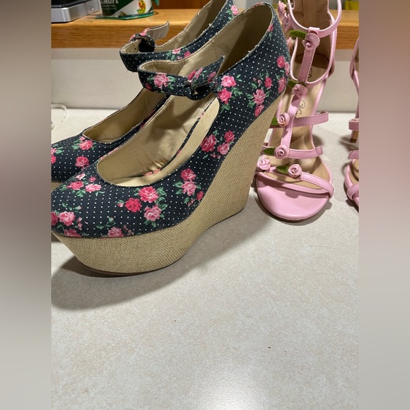 Lot of 4 pair Women’s Boots, Wedges and High Heel Penny Loves Kenny Fergalicious - Picture 8 of 9